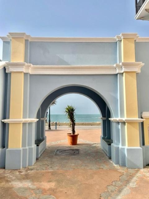 Gatu Sherry, Junto Puerto Deportivo Y Playa " Preferente Mayores De 25 Anos Y Familias " El Puerto de Santa María Extérieur photo